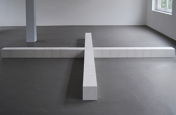 Image 4 of 8
