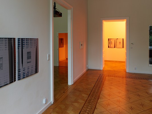 Image 7 of 19