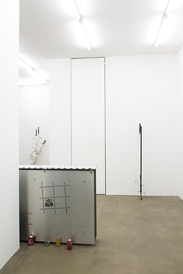 Image 4 of 31
