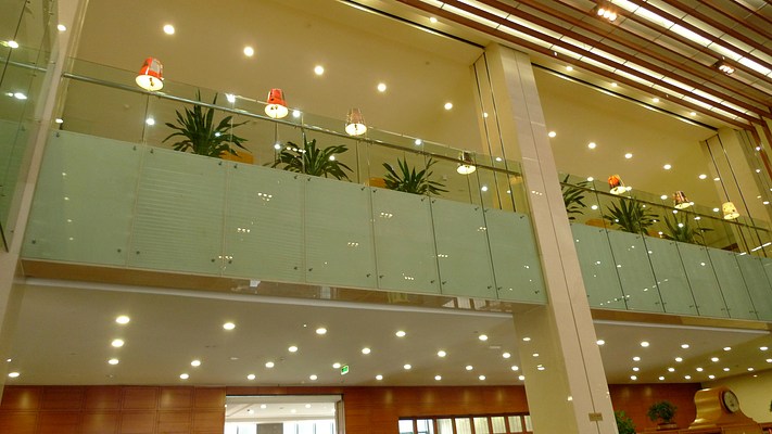 Image 4 of 25