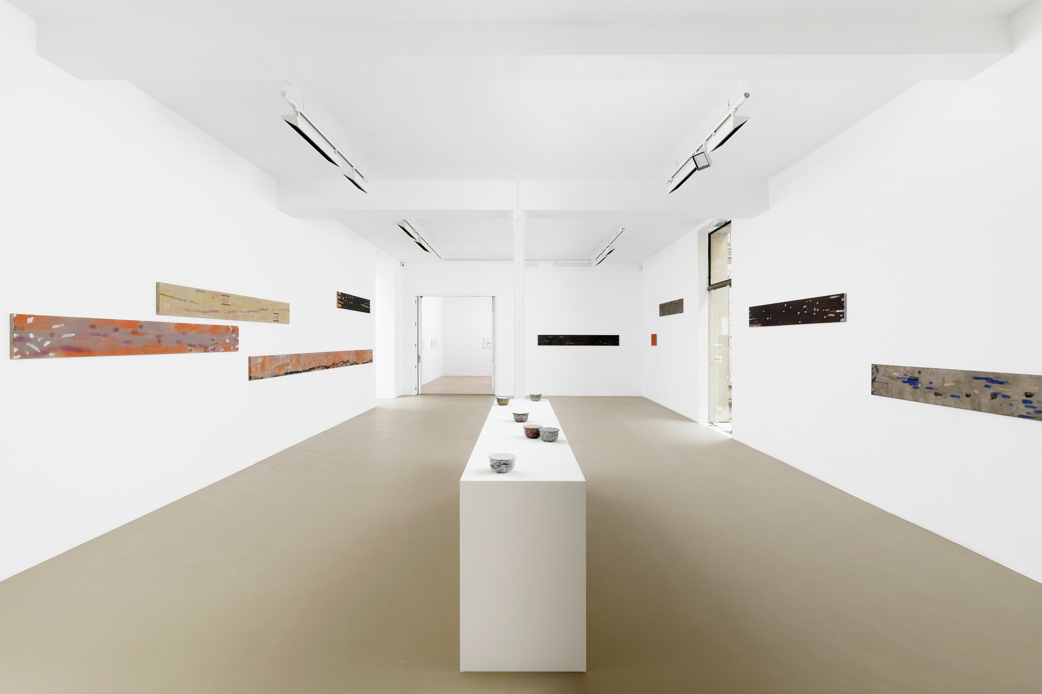Clément Rodzielski, Blue Loop at Galerie Chantal Crousel, photo 4