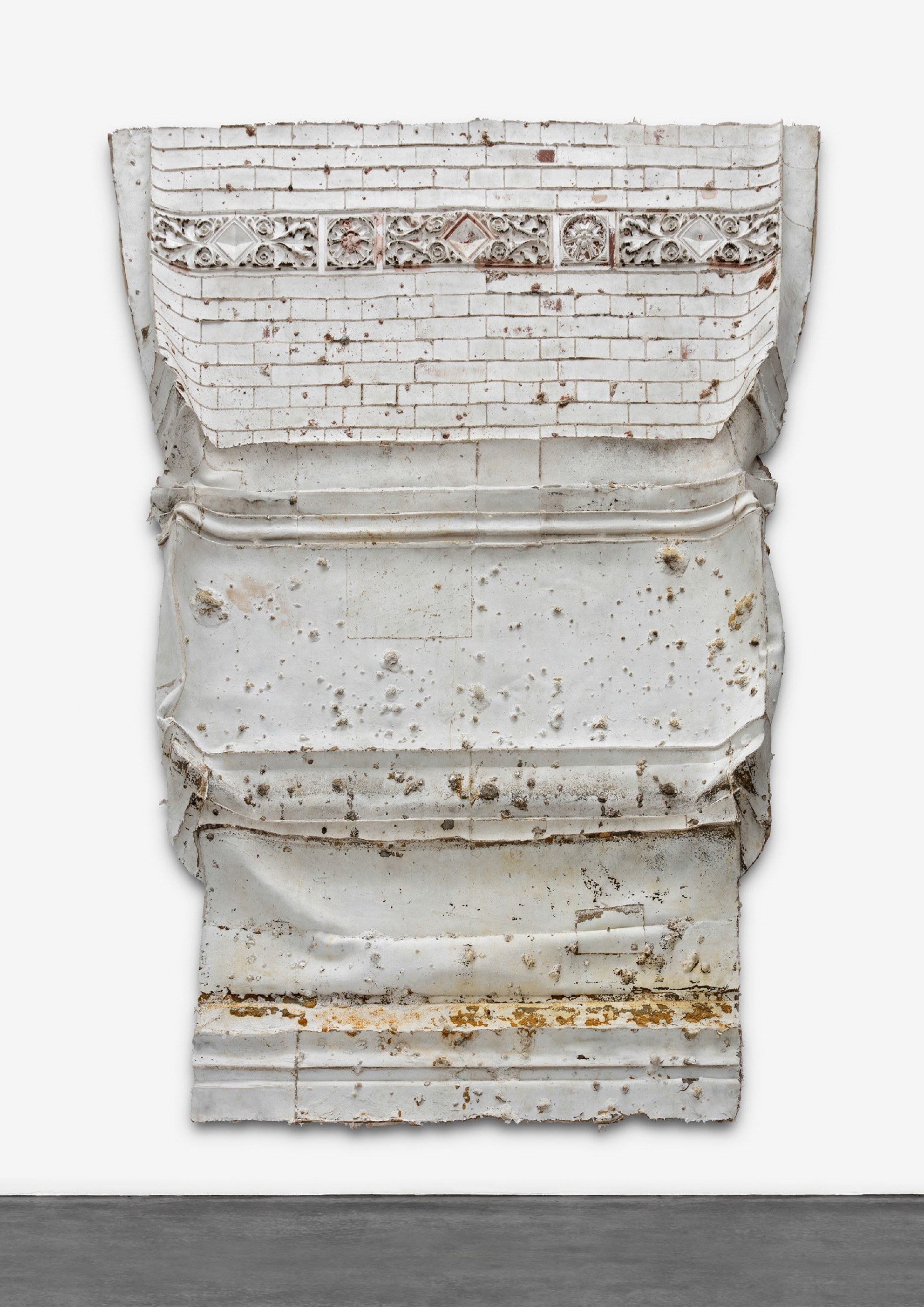 Standing, Standing at Carlier Gebauer, photo 17