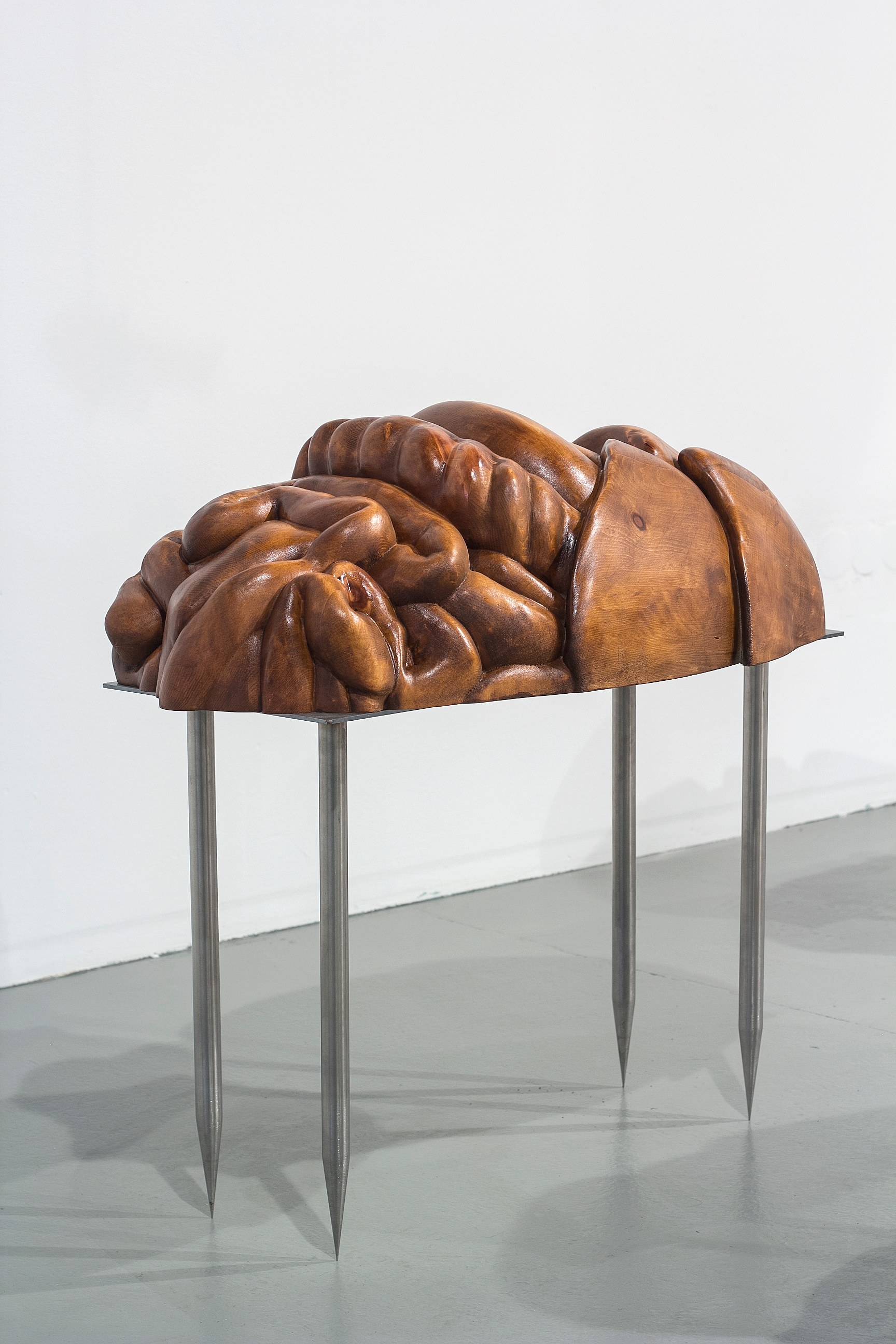 Standing, Standing at Carlier Gebauer, photo 40