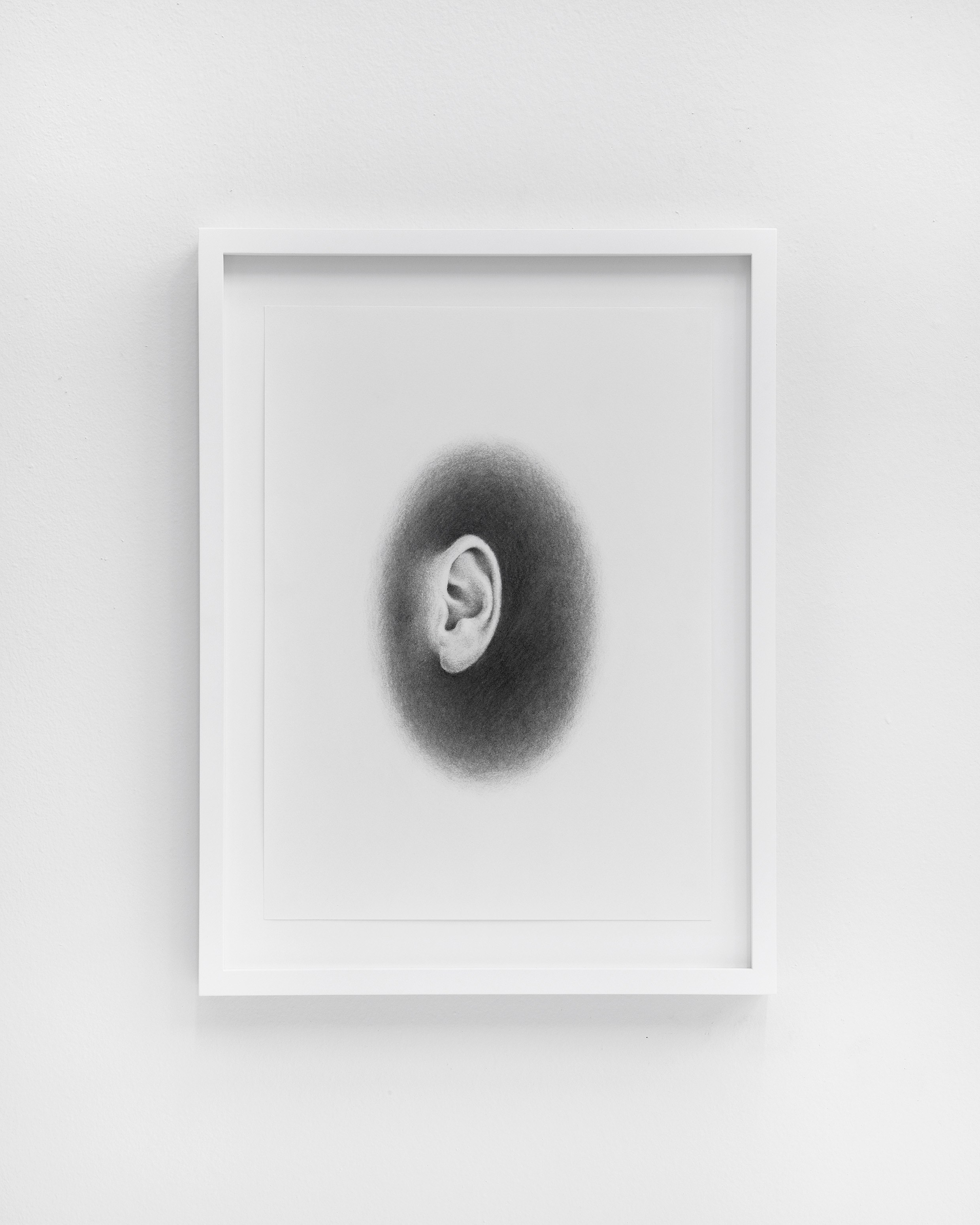 Standing, Standing at Carlier Gebauer, photo 44