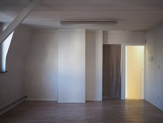Image 10 of 41