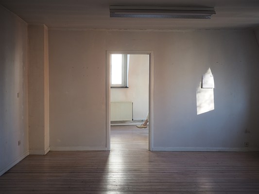 Image 35 of 41