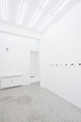 Image 2 of 10