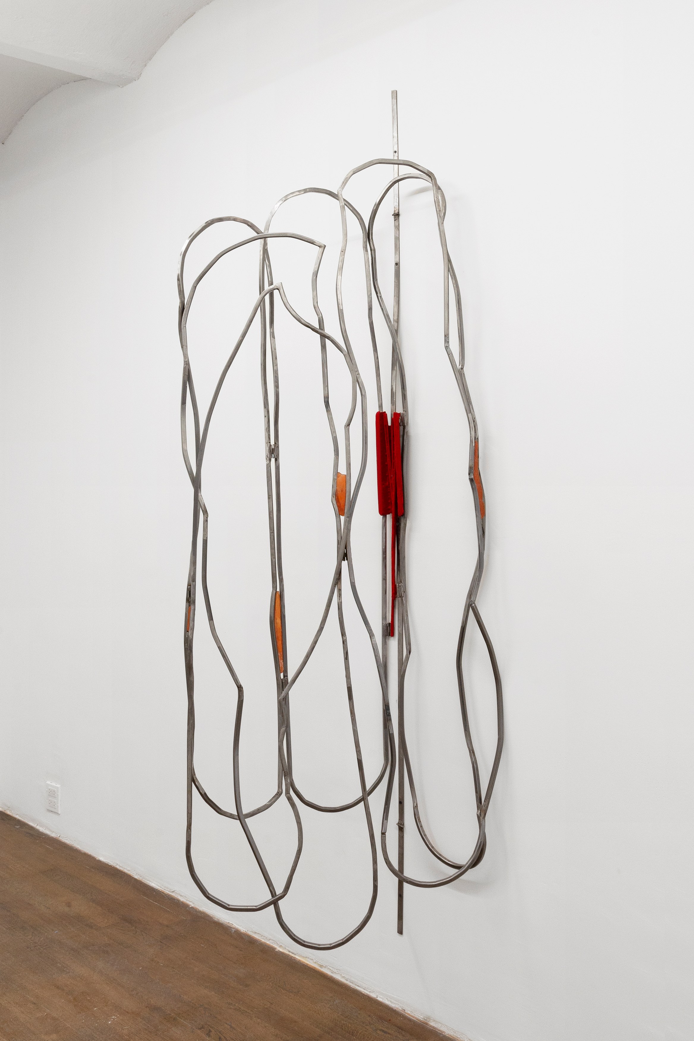 Em Rooney, Entrance of Butterfly at Derosia, photo 16
