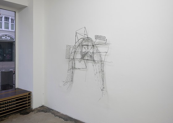 Image 4 of 28