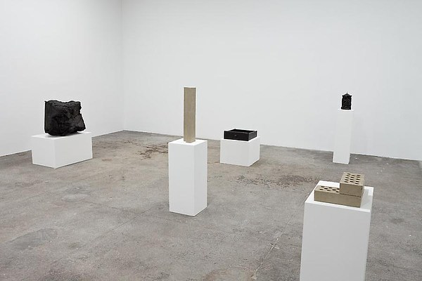 Image 4 of 39
