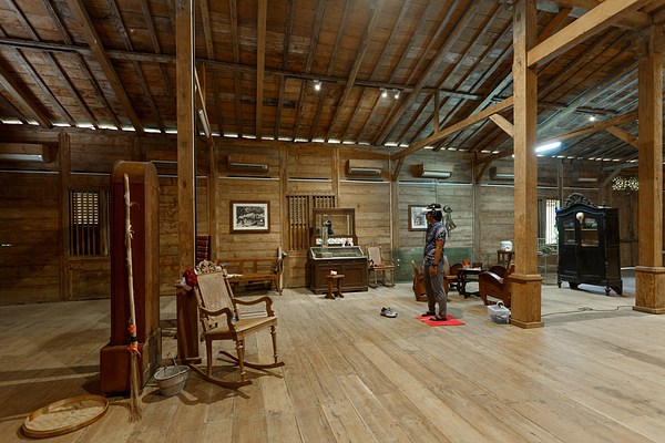 Image 3 of 42