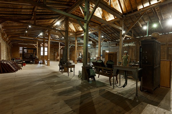 Image 10 of 42