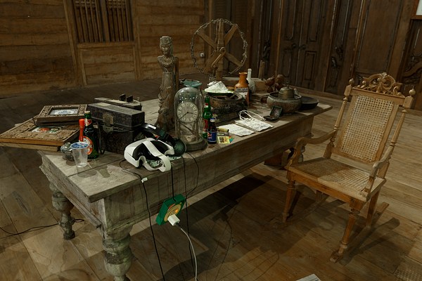 Image 14 of 42