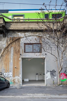 Image 1 of 25