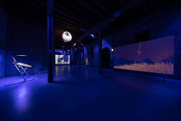 Image 5 of 7