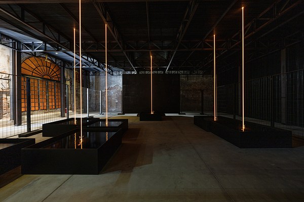 Image 2 of 6