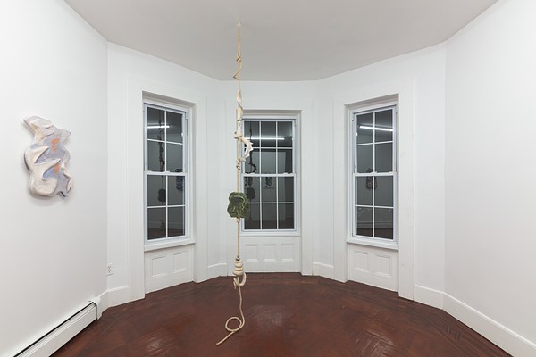 Image 7 of 27