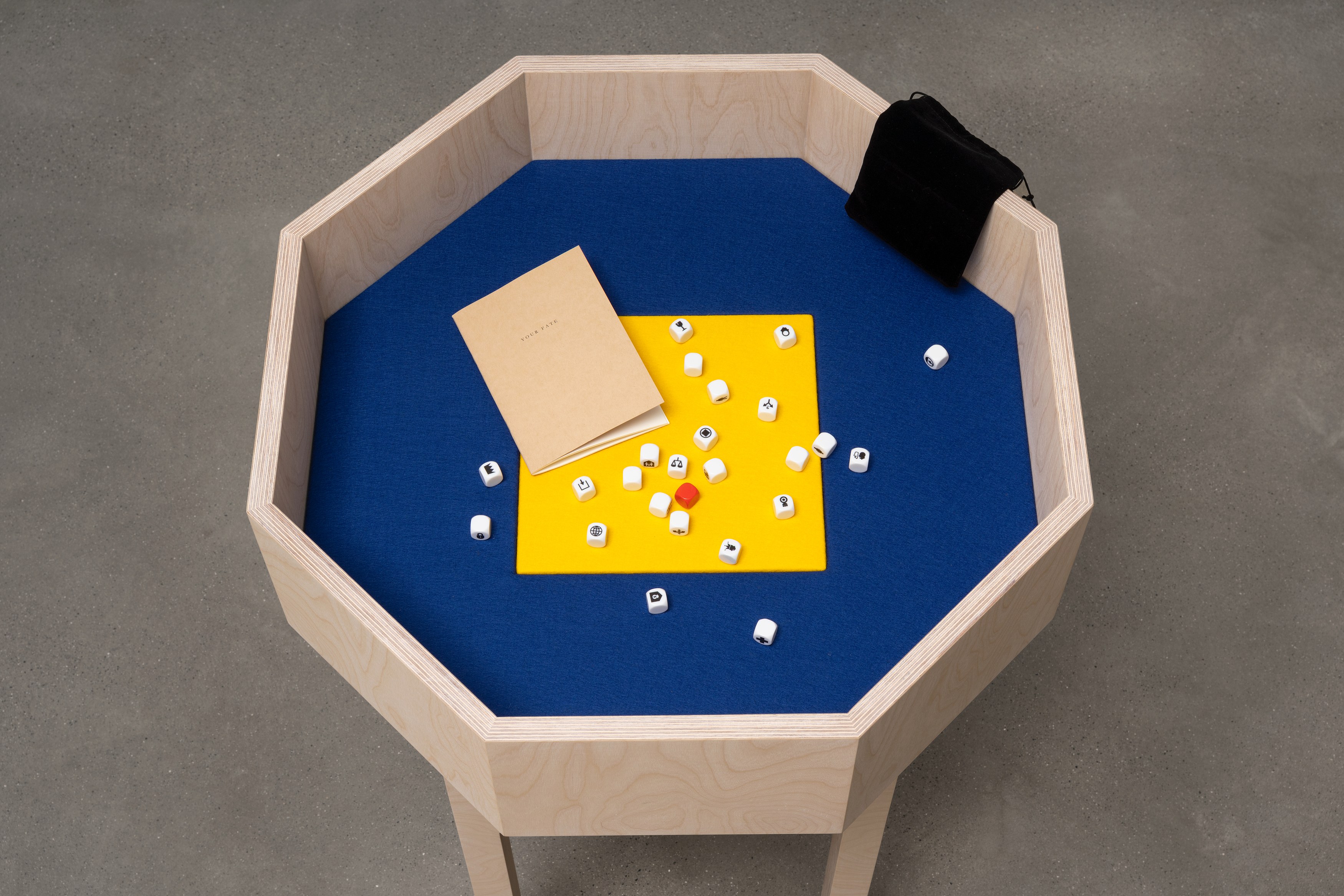 Allan McCollum, Works 1970-1973 at Galerie Thomas Schulte, photo 27
