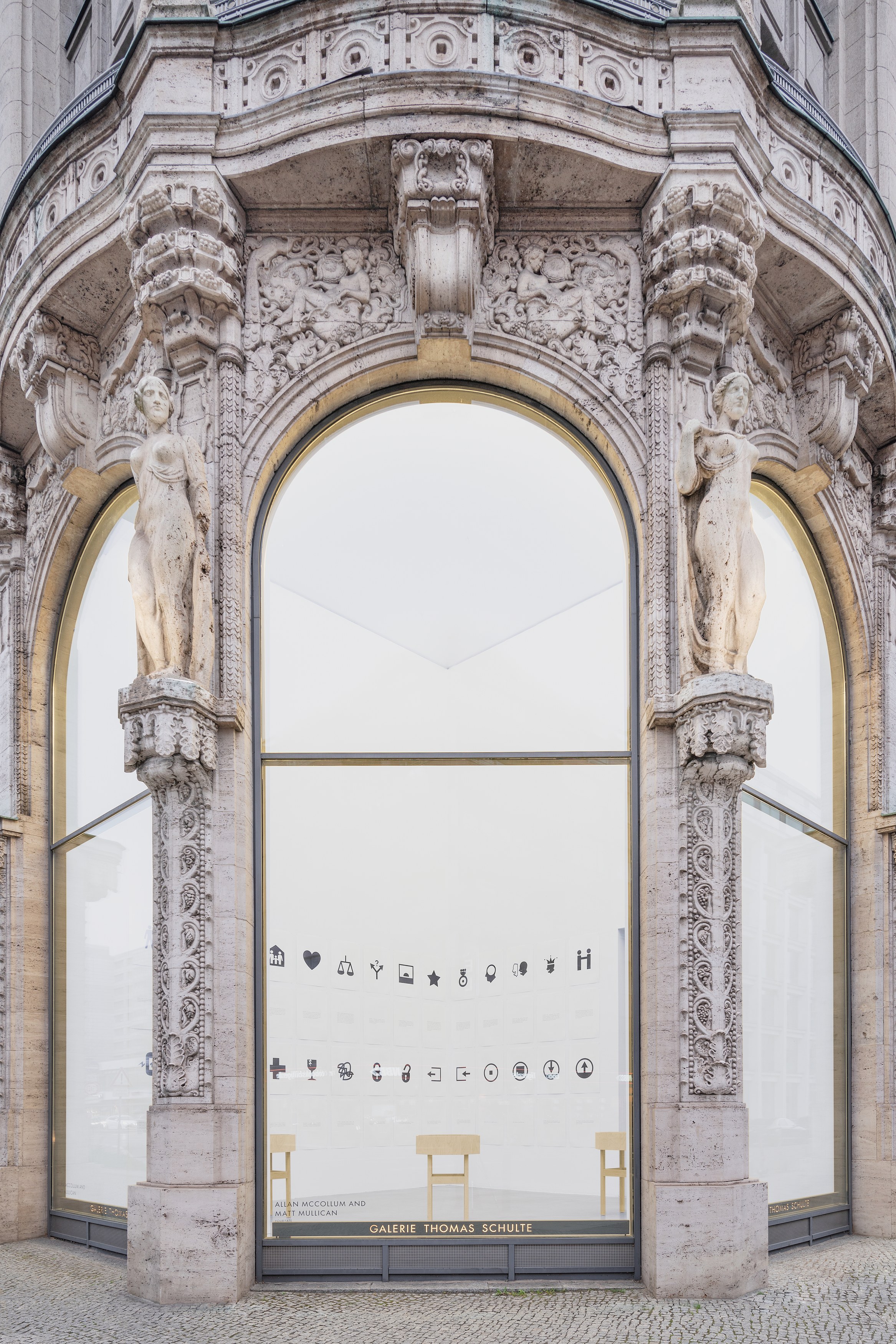 Allan McCollum, Works 1970-1973 at Galerie Thomas Schulte, photo 36