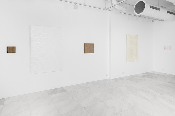 Image 4 of 25