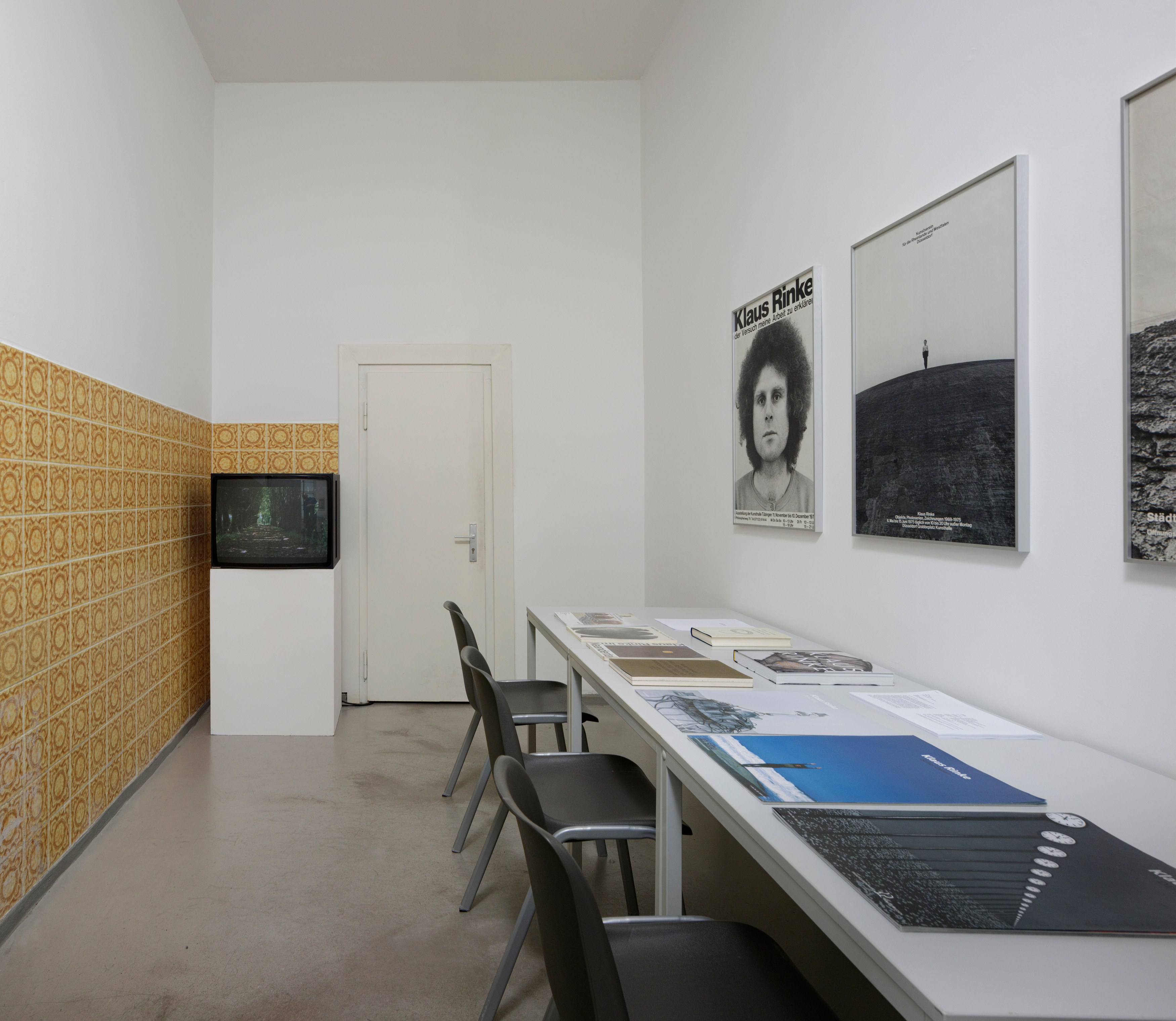 Klaus Rinke, Wasserwerk Rinke at Sammlung Haubrok and Paris Bar, Berlin, photo 22