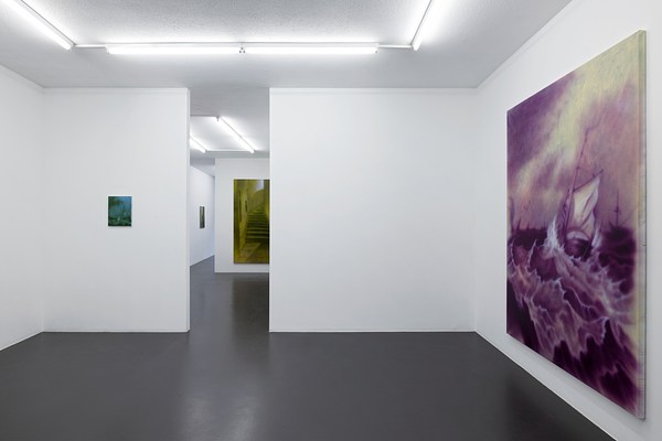 Image 7 of 28