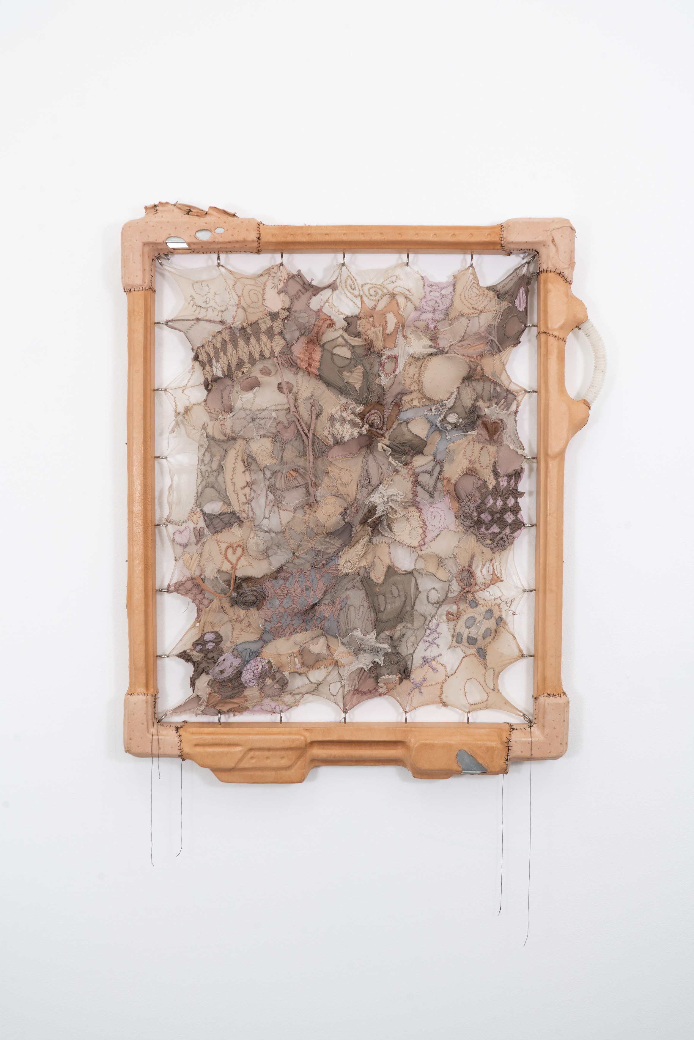 Brandon Morris, Cats live in loneliness then die like falling rain at Gern en Regalia, photo 13