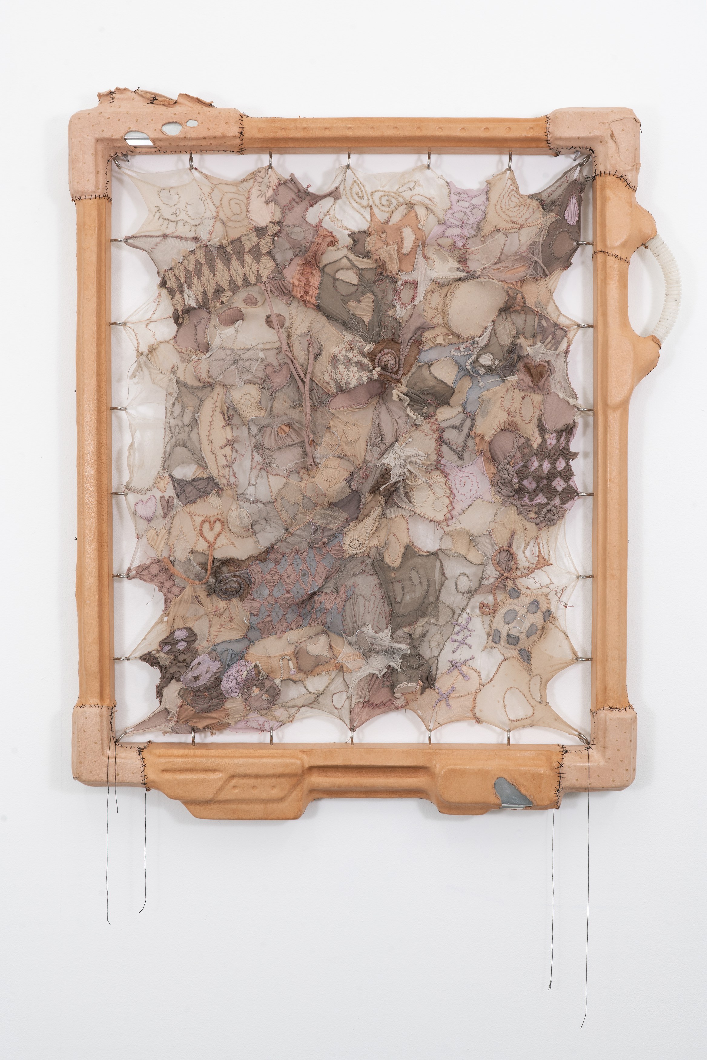 Brandon Morris, Cats live in loneliness then die like falling rain at Gern en Regalia, photo 14