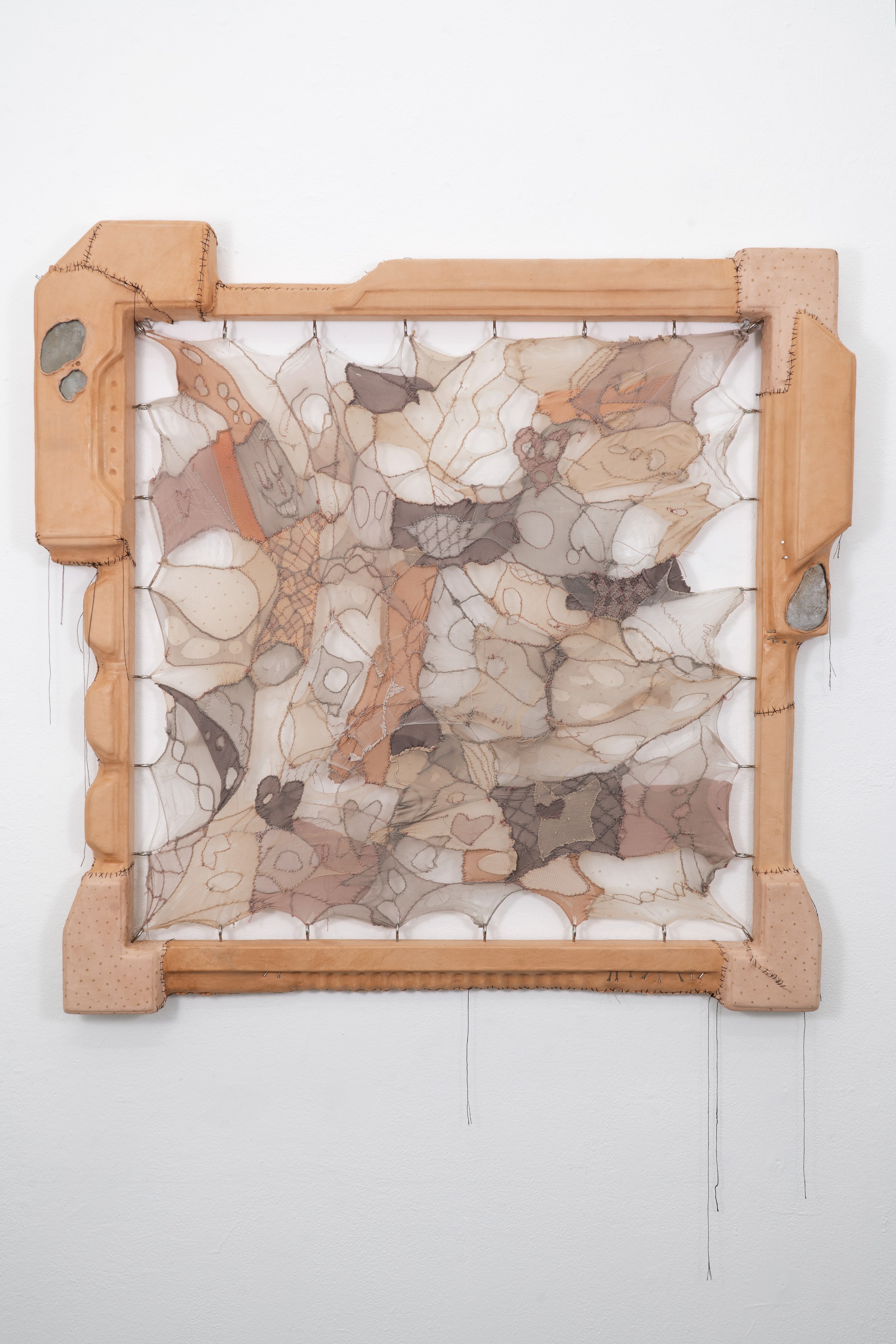 Brandon Morris, Cats live in loneliness then die like falling rain at Gern en Regalia, photo 17