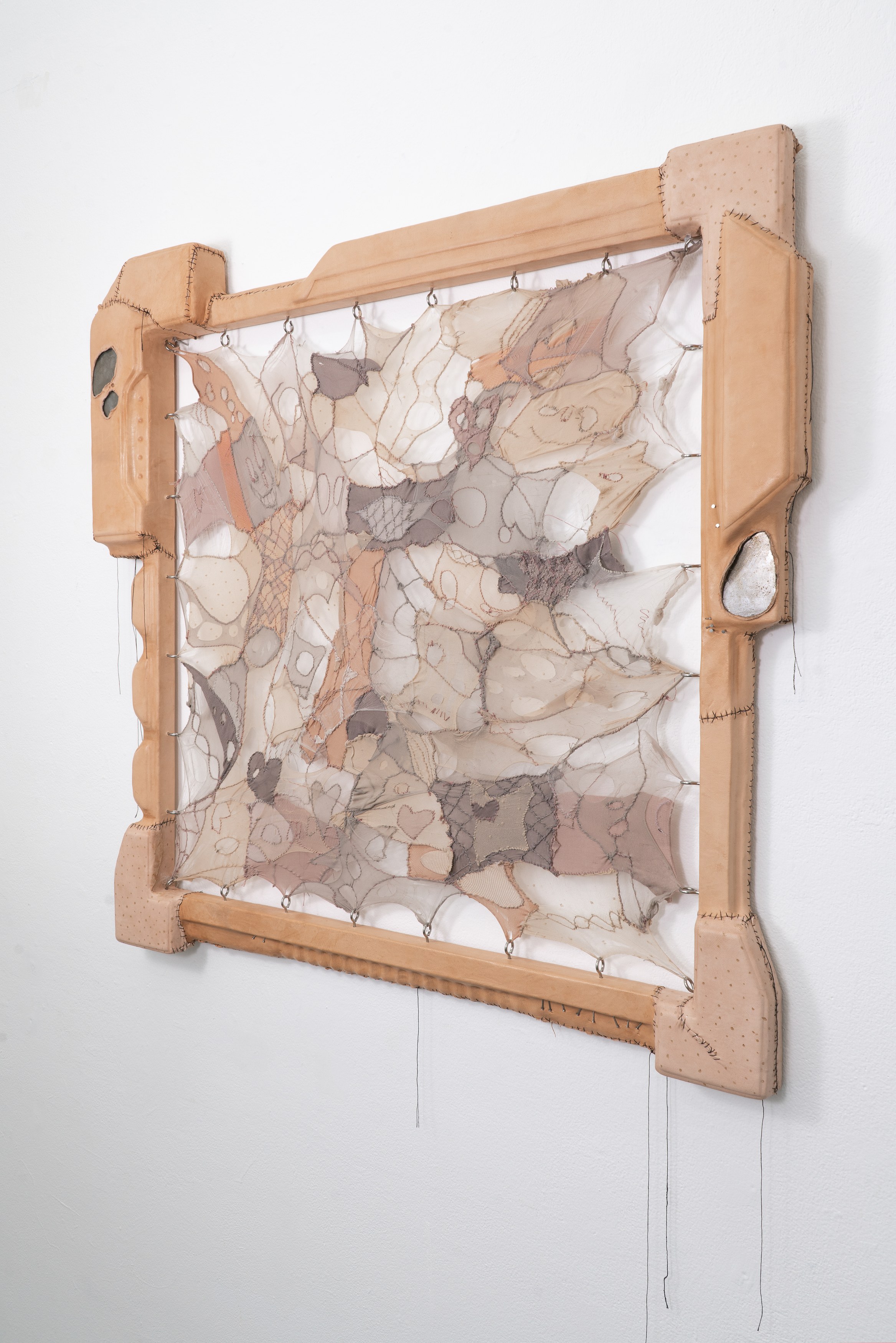 Brandon Morris, Cats live in loneliness then die like falling rain at Gern en Regalia, photo 16