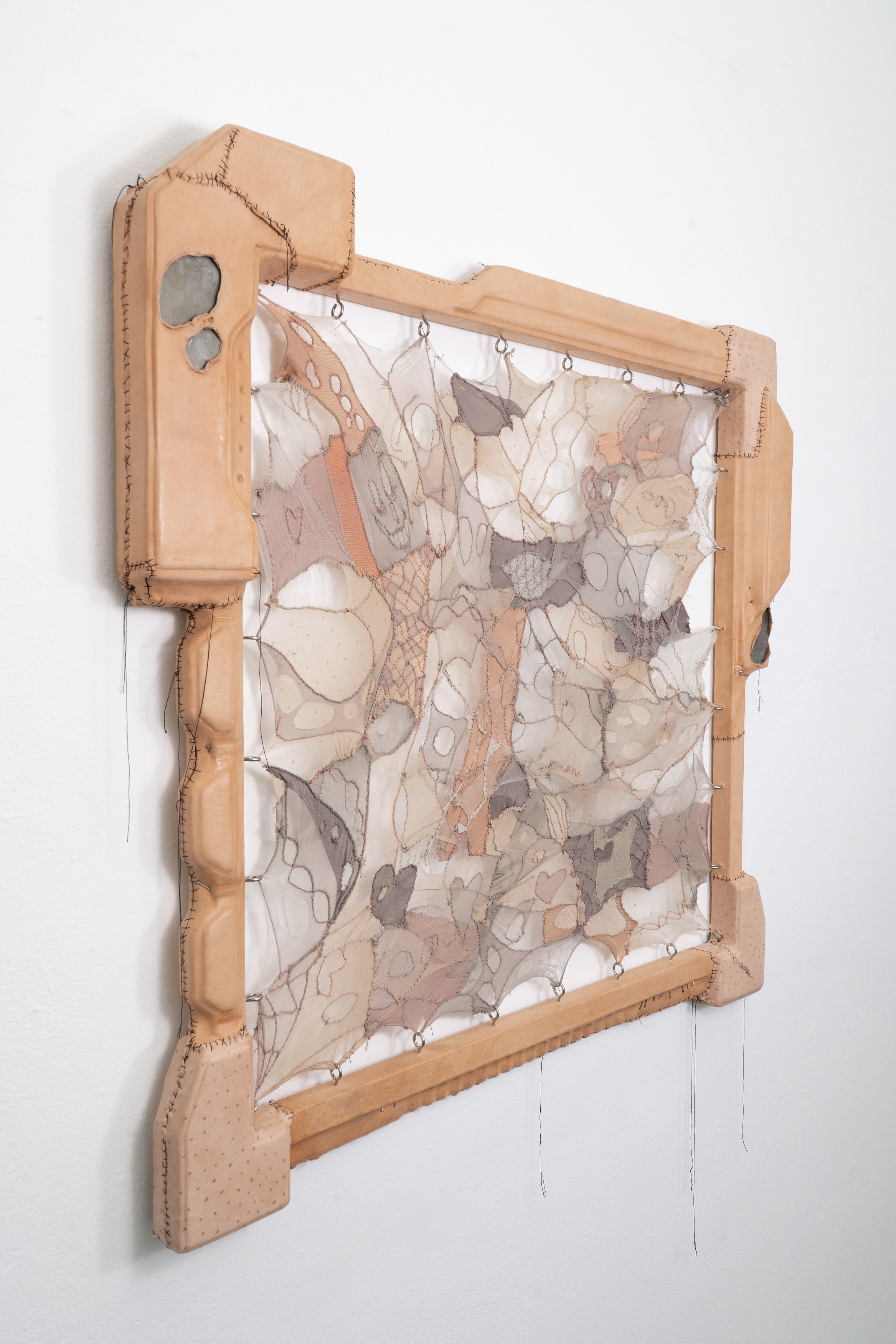 Brandon Morris, Cats live in loneliness then die like falling rain at Gern en Regalia, photo 18