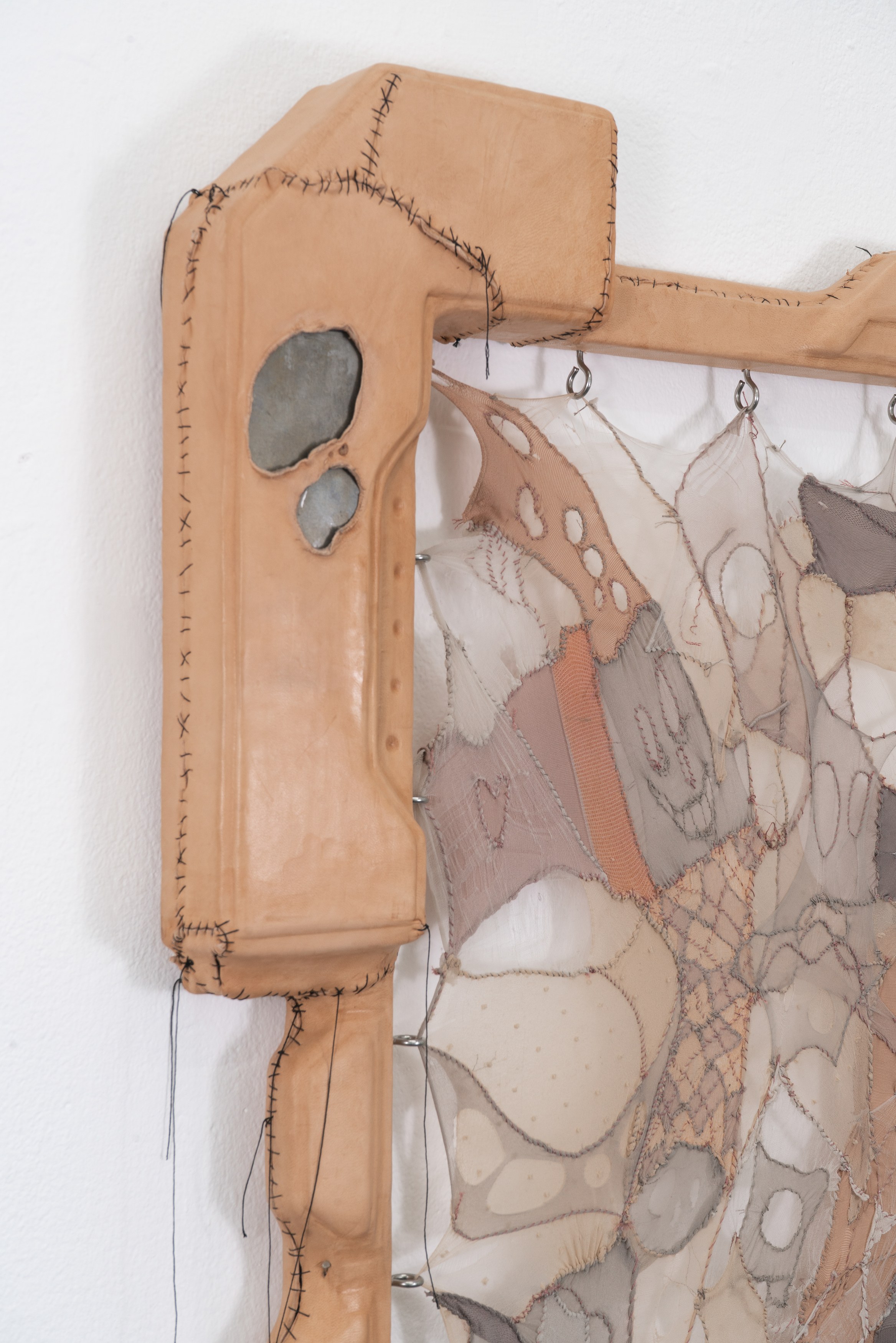 Brandon Morris, Cats live in loneliness then die like falling rain at Gern en Regalia, photo 29