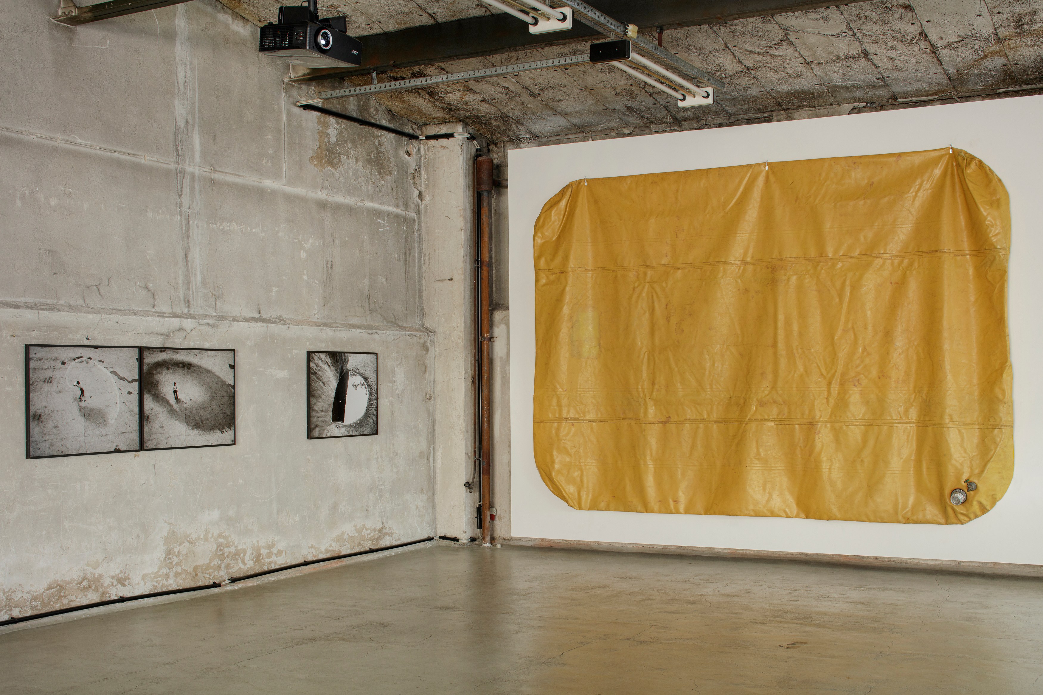 Klaus Rinke, Wasserwerk Rinke at Sammlung Haubrok and Paris Bar, Berlin, photo 11