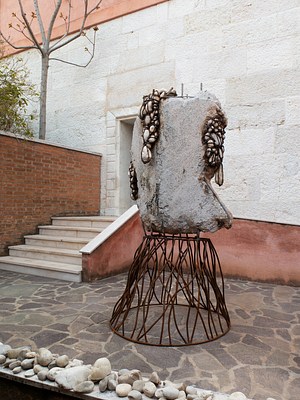Image 7 of 34