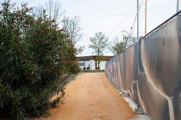 Image 3 of 34
