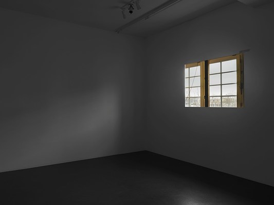 Image 19 of 34