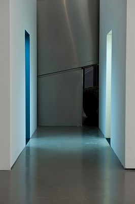 Image 4 of 12