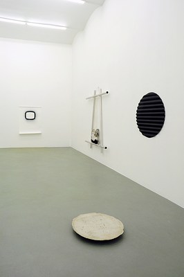 Image 3 of 8