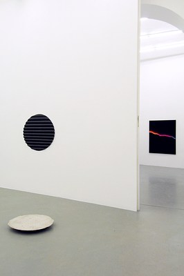 Image 4 of 8