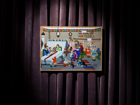 Image 4 of 44