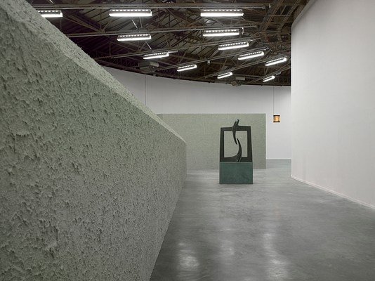 Image 4 of 5