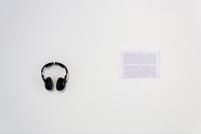 Tris Vonna-Michell, Untitled at Capitain Petzel, photo 11