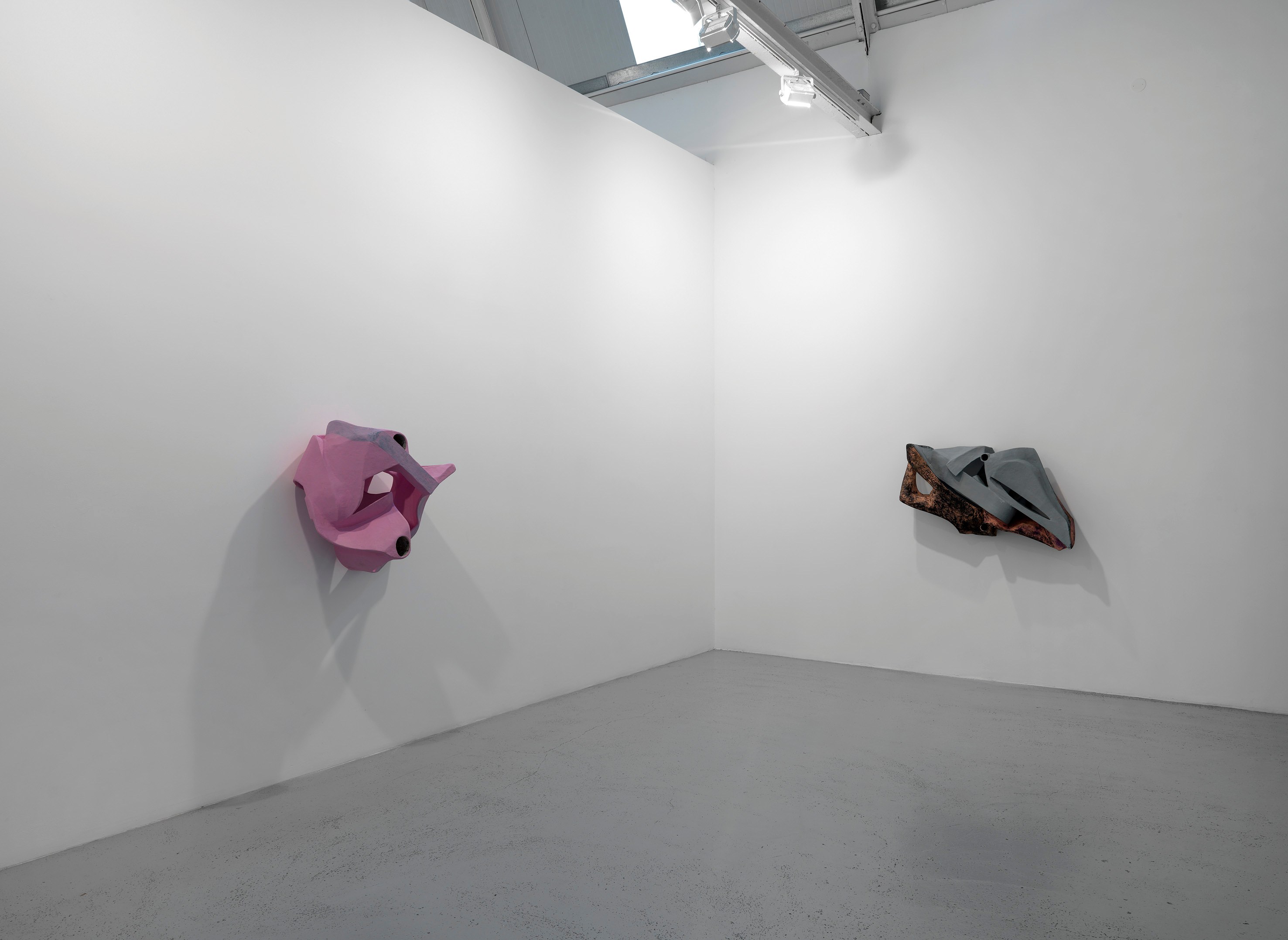 Vincent Fecteau, Untitled at greengrassi & Corvi-Mora, London, photo 3