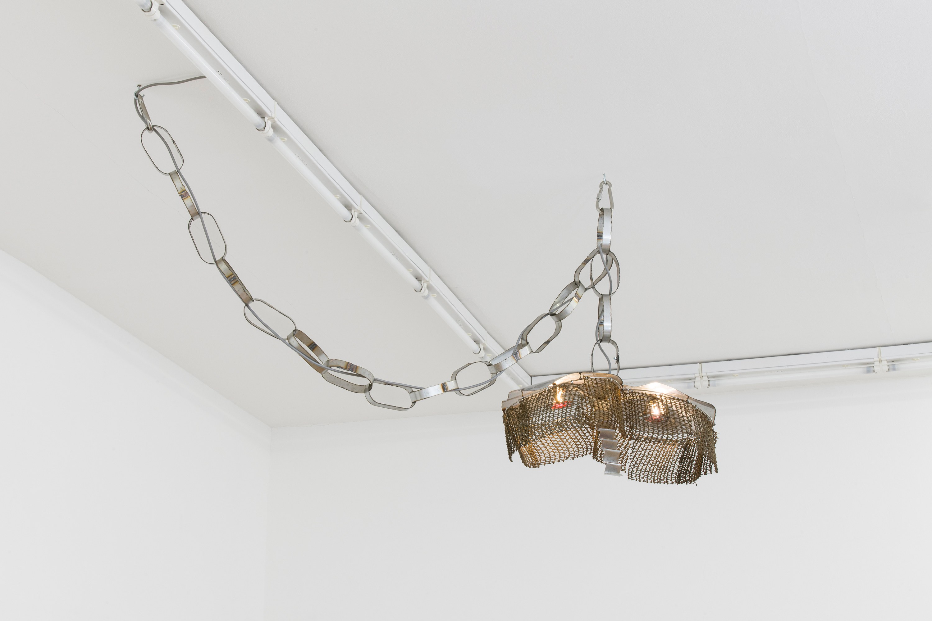 Kira Freije, meteorites at The Approach, photo 10