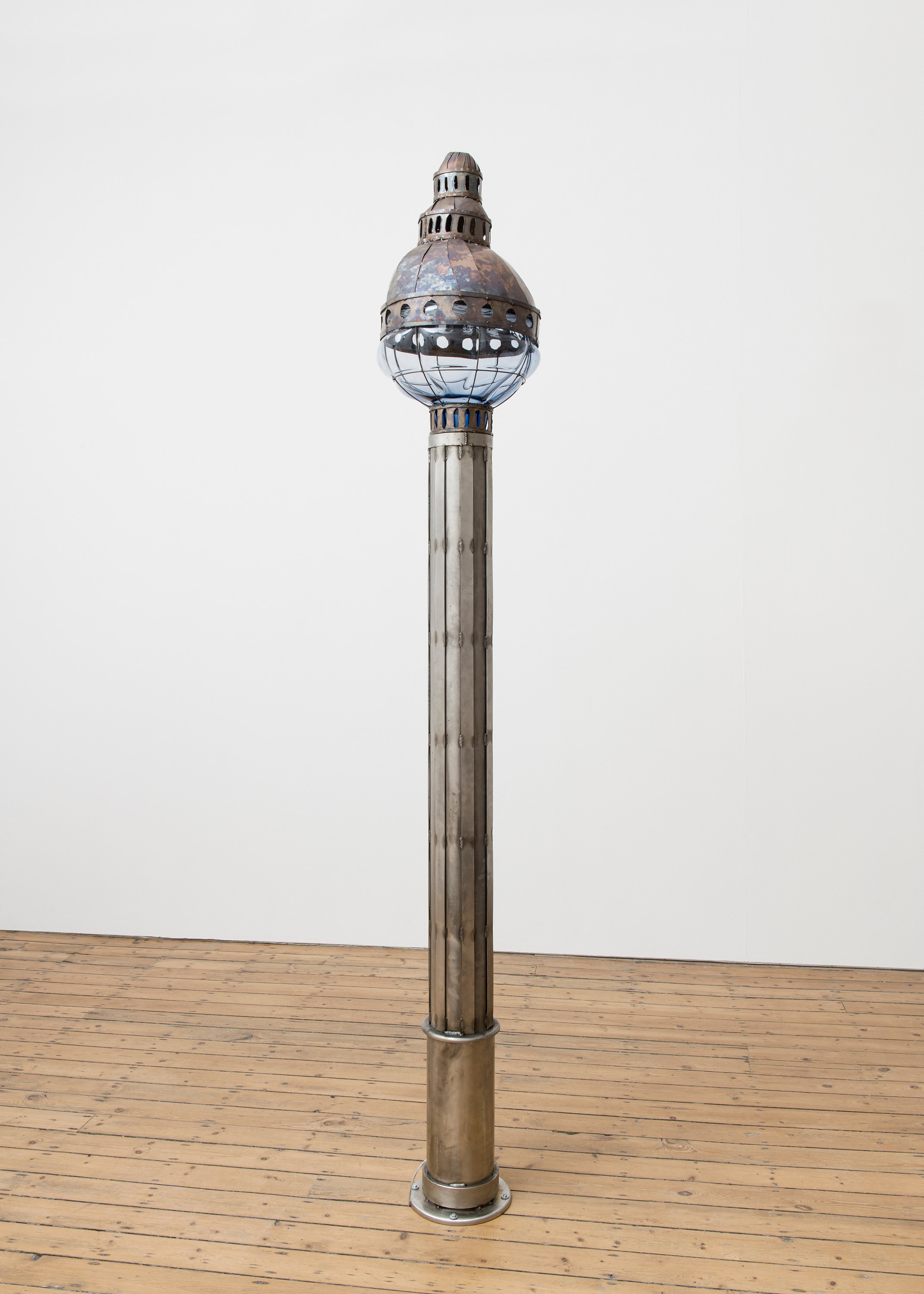 Kira Freije, meteorites at The Approach, photo 52