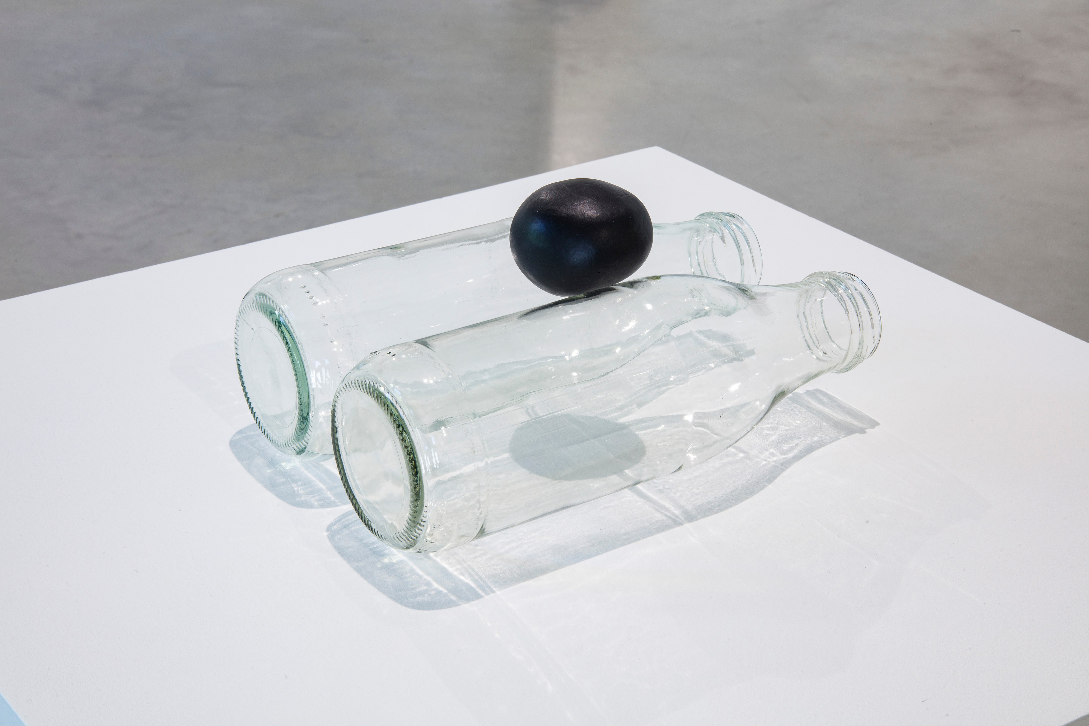 To Light, Shadow and Dust, To Light, Shadow and Dust at Galerie Nordenhake, photo 17