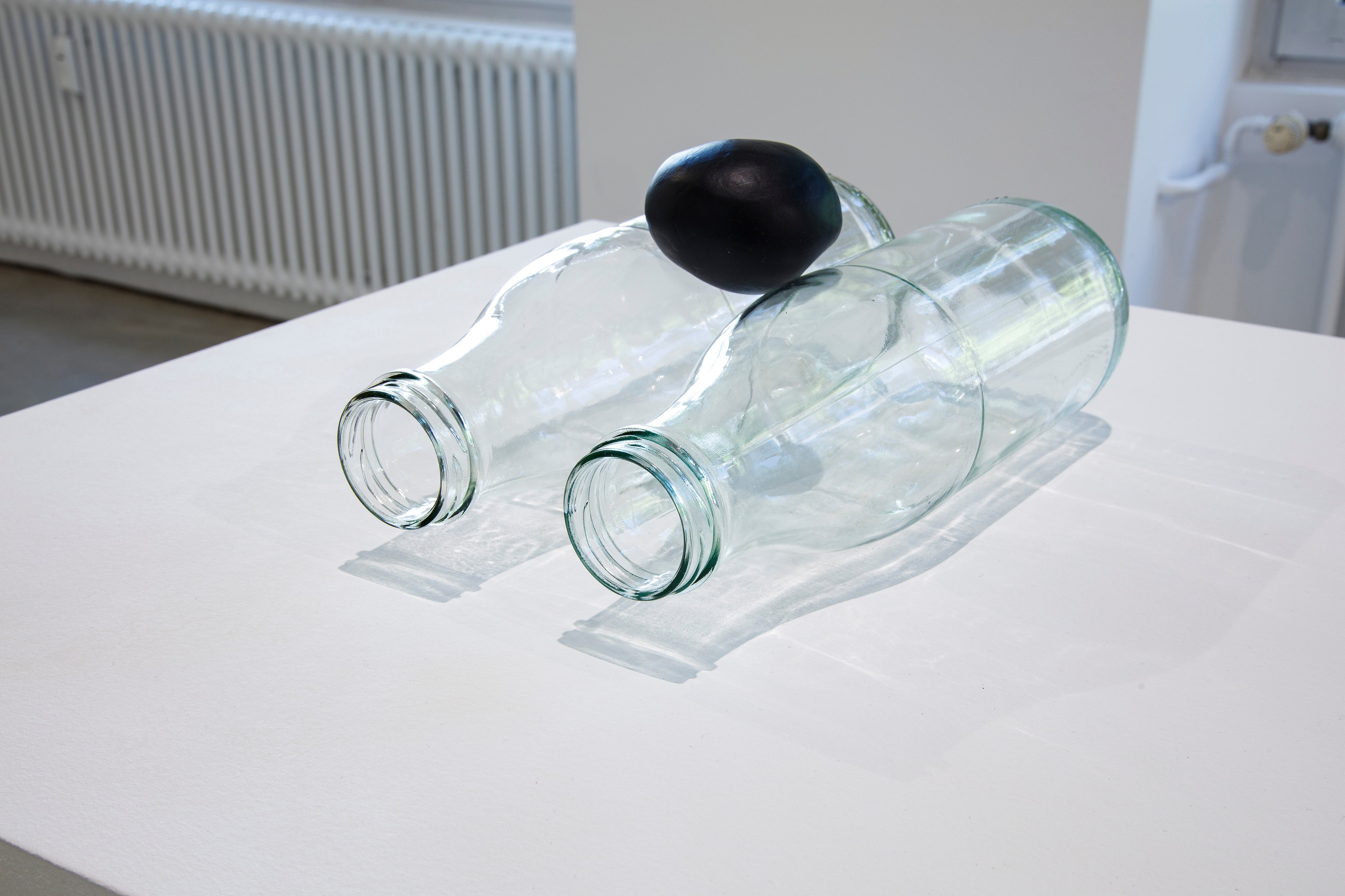 To Light, Shadow and Dust, To Light, Shadow and Dust at Galerie Nordenhake, photo 18