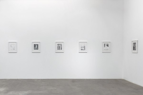 Image 4 of 32