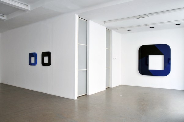 Image 4 of 9