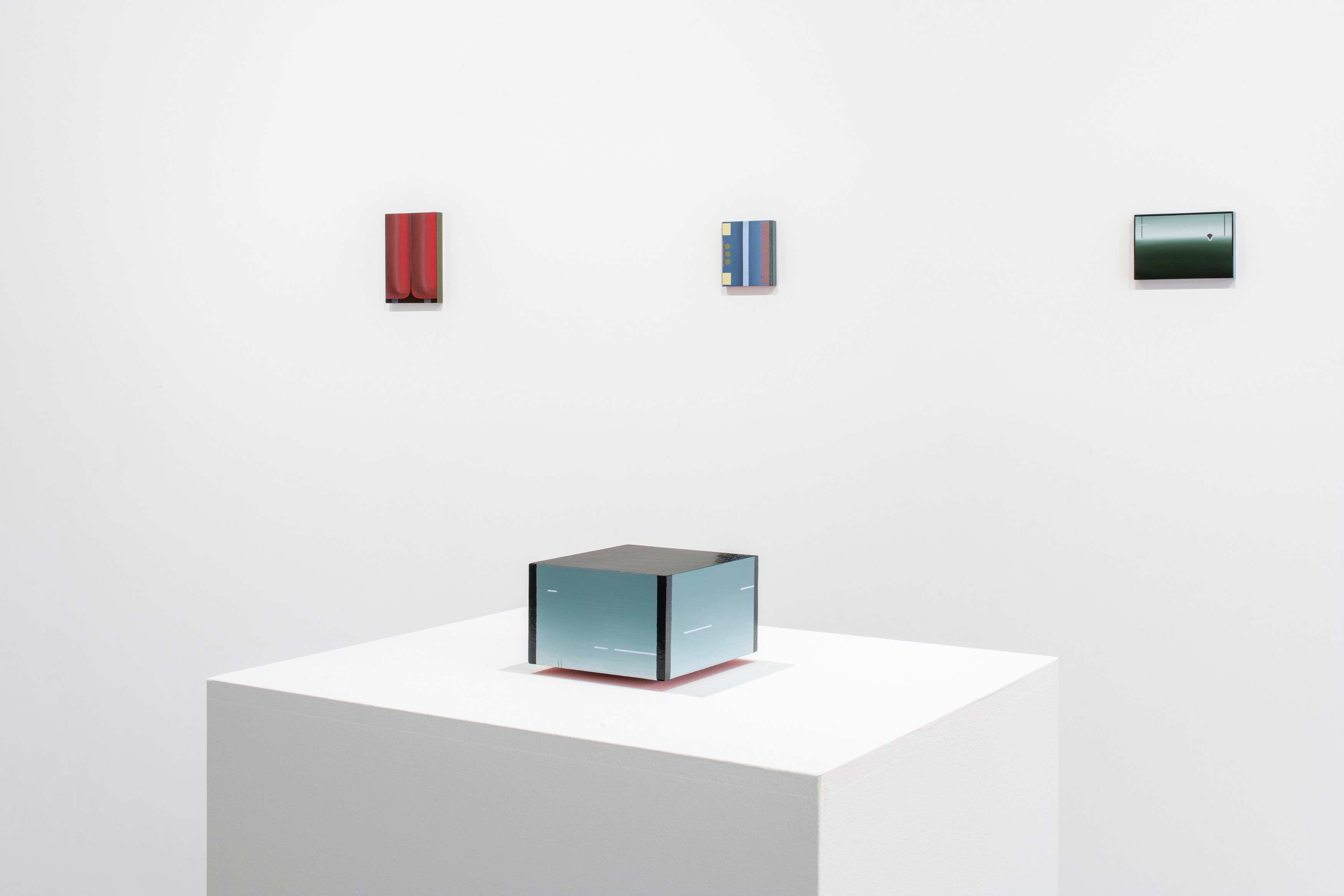 Alexandra Noel, Table at Tragic Venus, CELESTE | data center Marilyn, Champs-sur-Marne, photo 18